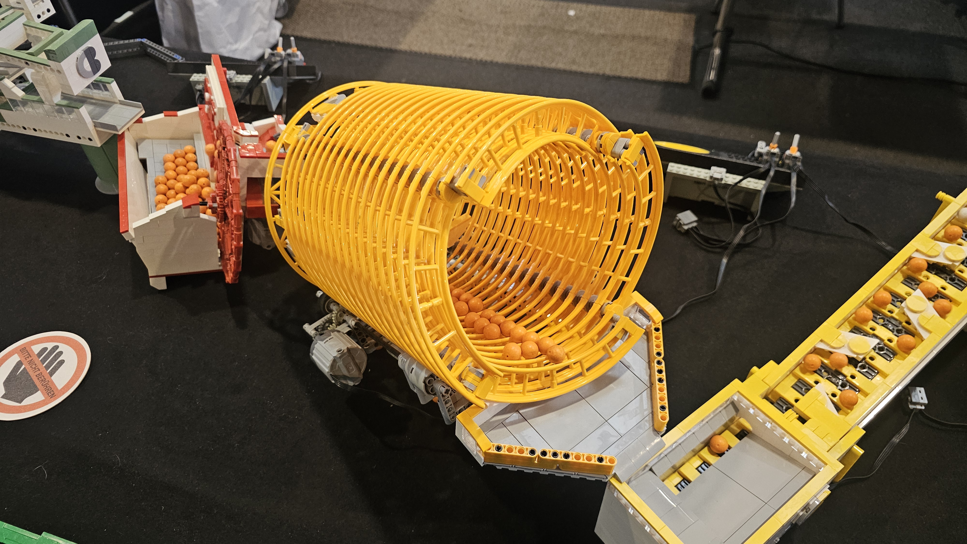 Roller Coaster Screw, Type 2